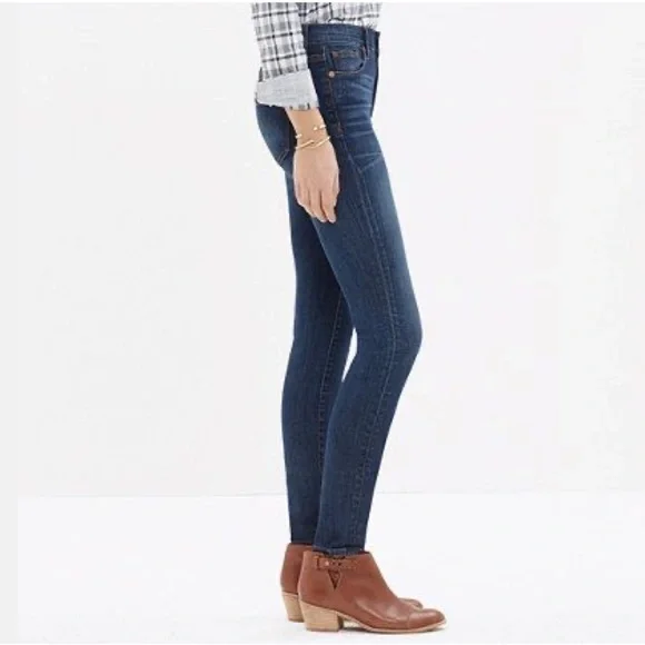 Madewell High Riser Skinny Jeans in Atlantic - Picture 2 of 9